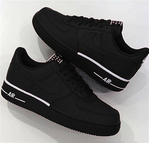 air force 1 shoes black